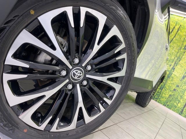 YARIS CROSS HYBRID