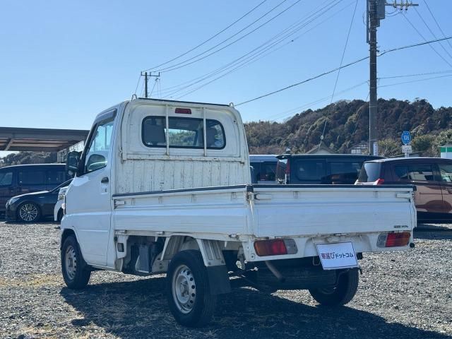 CLIPPER truck