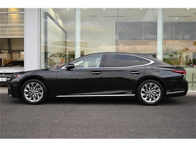 LEXUS LS500h