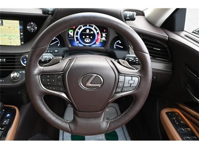 LEXUS LS500h