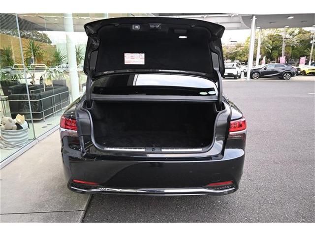 LEXUS LS500h