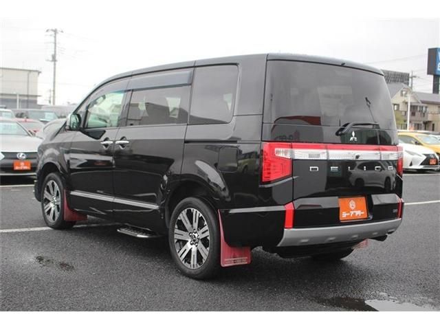 DELICA D:5 4WD