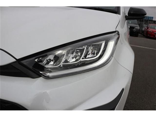 GR YARIS