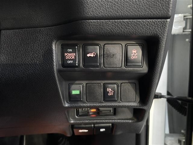 X-TRAIL HYBRID 4WD