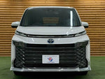 VOXY HYBRID