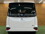 VOXY HYBRID