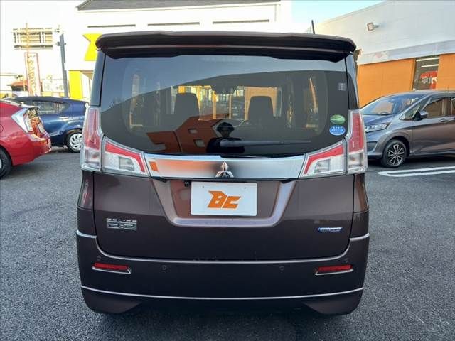 DELICA D:2 2WD