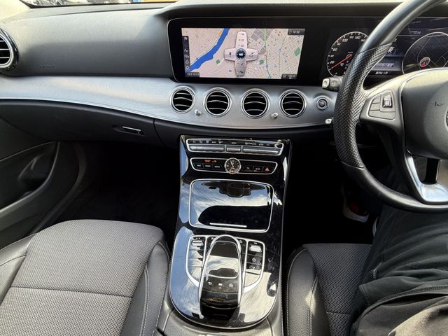 MERCEDES BENZ E class stationwagon