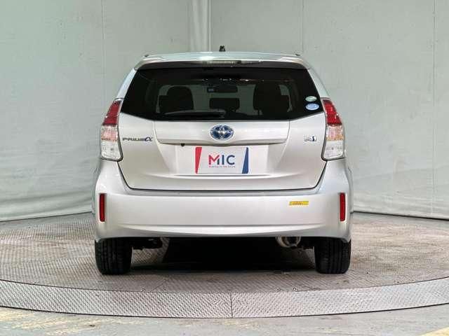 PRIUS Alpha