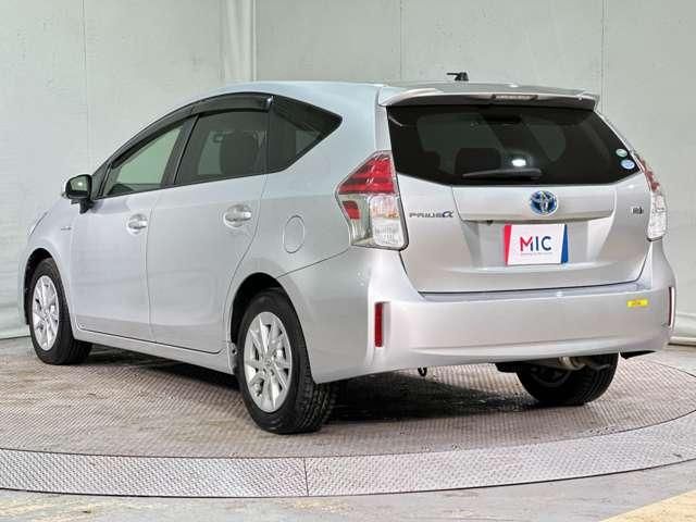 PRIUS Alpha