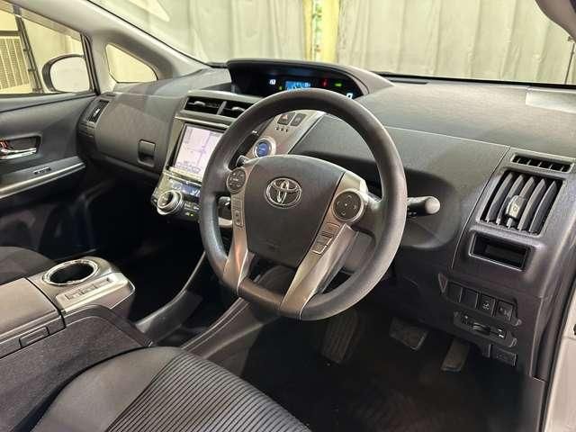 PRIUS Alpha