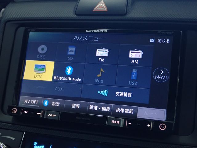 COROLLA AXIO HYBRID