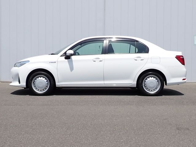 COROLLA AXIO HYBRID