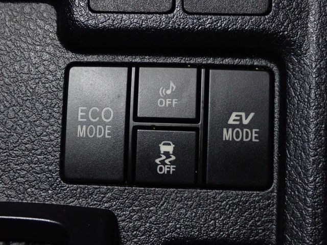 COROLLA AXIO HYBRID