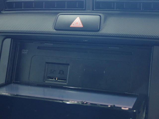 COROLLA AXIO HYBRID