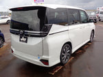 VOXY HYBRID