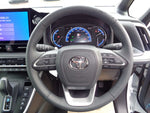 VOXY HYBRID
