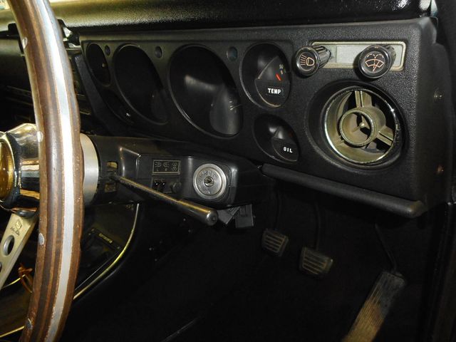 BLUEBIRD coupe