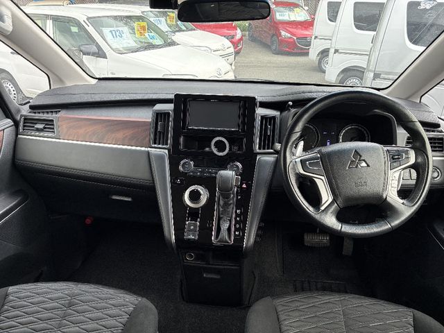 DELICA D:5 4WD