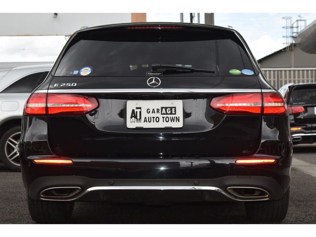 MERCEDES BENZ E class stationwagon