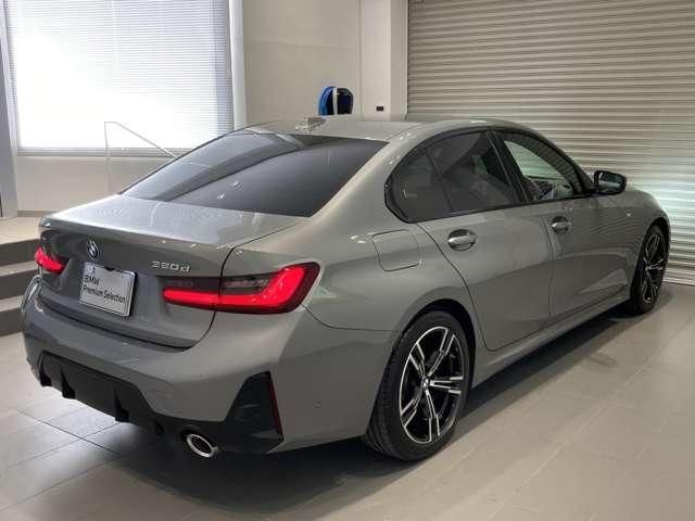 BMW 3 Series sedan