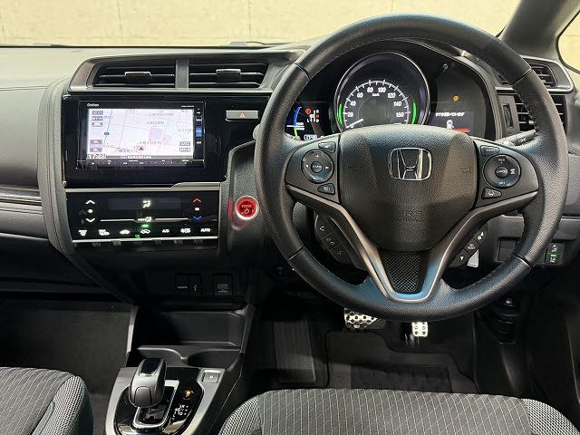 FIT HYBRID