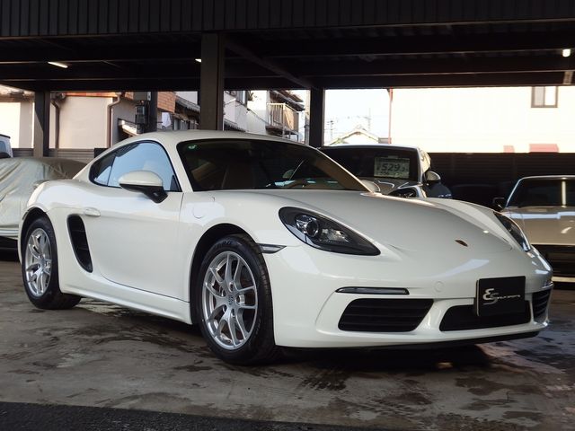 PORSCHE 718 CAYMAN