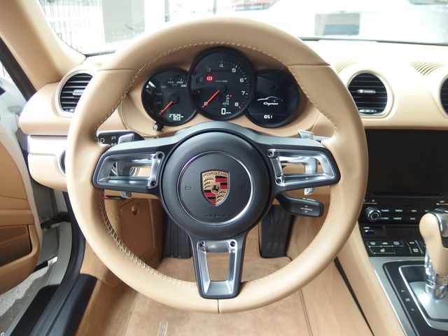 PORSCHE 718 CAYMAN