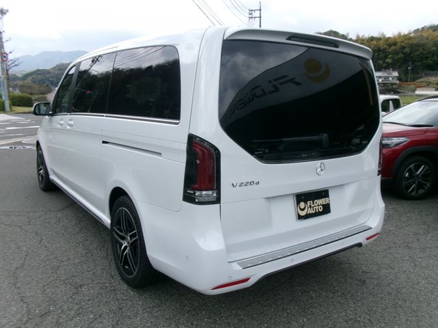 MERCEDES BENZ V class