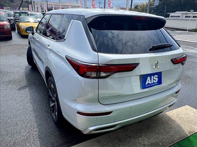 OUTLANDER PHEV