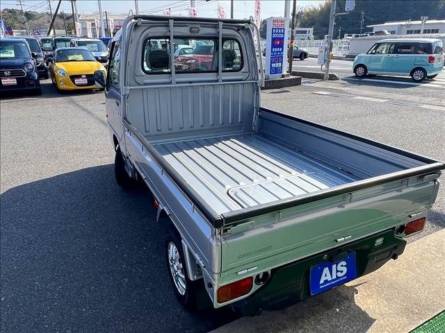 SAMBAR truck 4WD