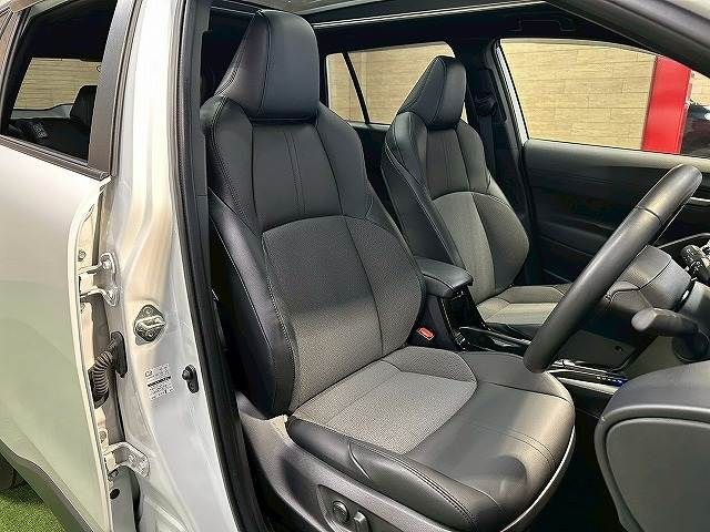 COROLLA CROSS HYBRID