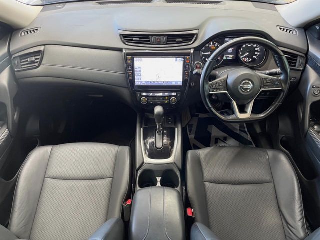 X-TRAIL 2WD