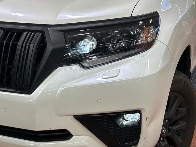 LANDCRUISER PRADO