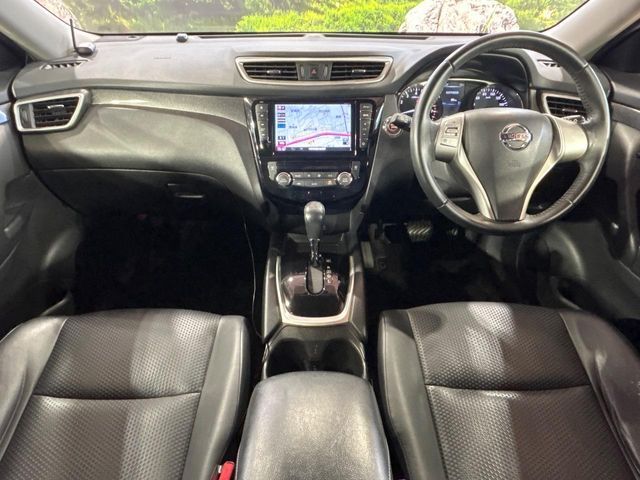 X-TRAIL 2WD
