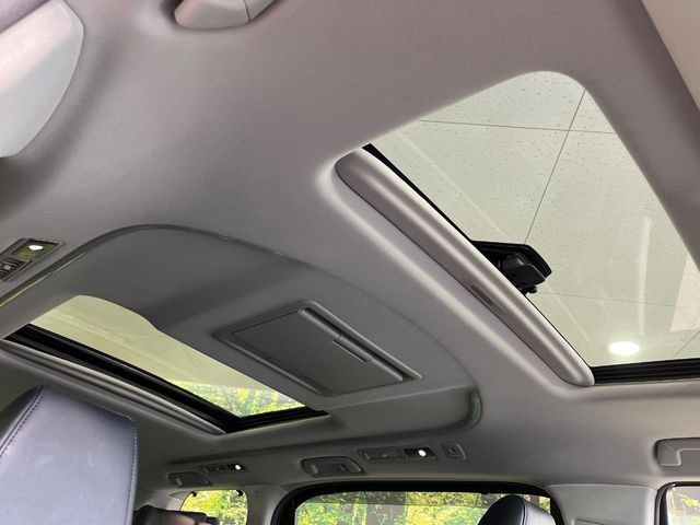 ALPHARD hybrid 4WD