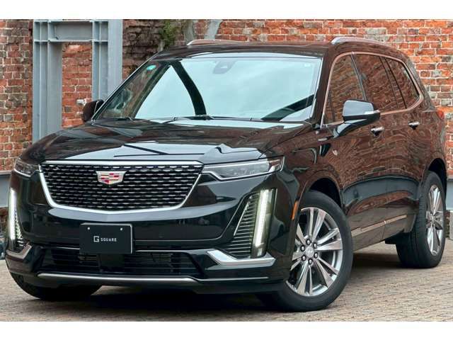CADILLAC XT6