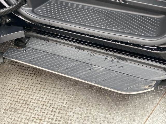 VELLFIRE  HYBRID
