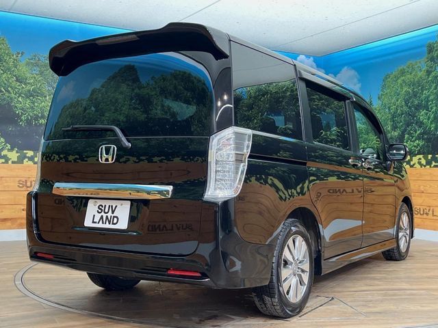 STEPWAGON SPADA 4WD