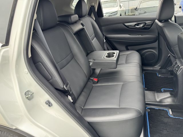X-TRAIL HYBRID 2WD
