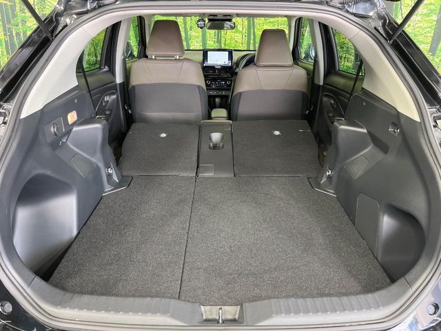 YARIS CROSS HYBRID
