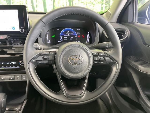 YARIS CROSS HYBRID