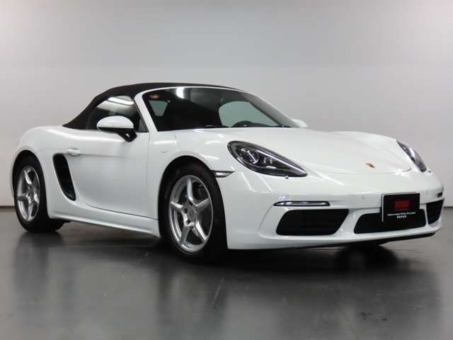 PORSCHE 718BOXSTER