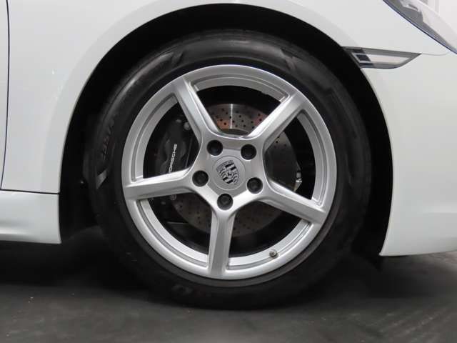 PORSCHE 718BOXSTER