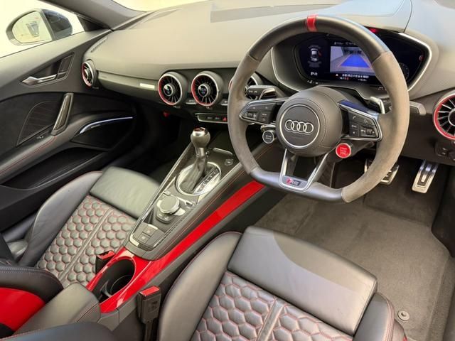 AUDI TT RS coupe