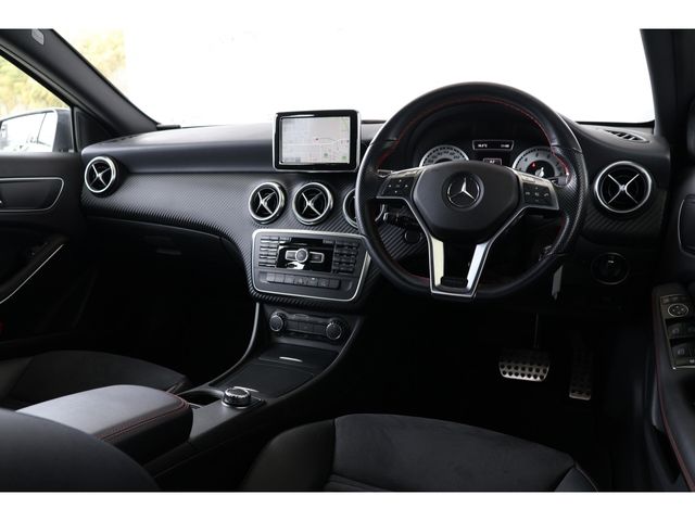 MERCEDES BENZ A class