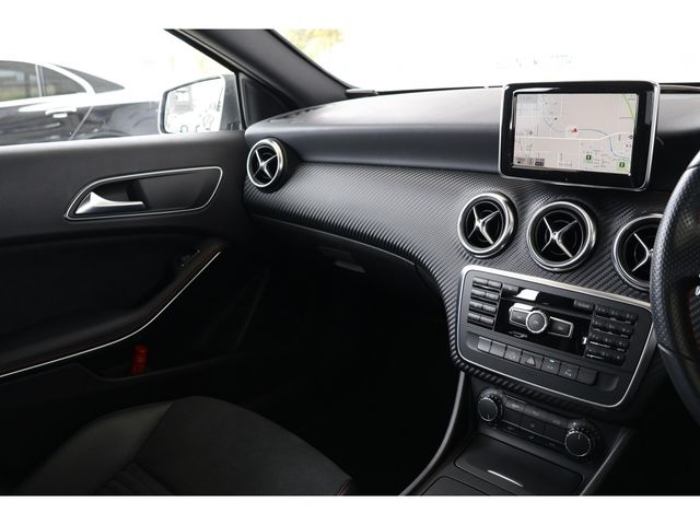 MERCEDES BENZ A class