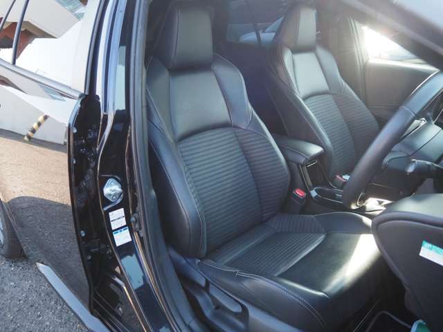 COROLLA TOURING HYBRID 4WD