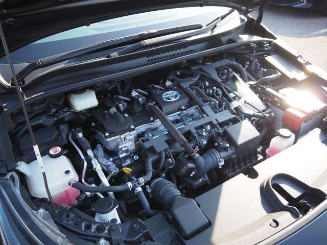 COROLLA TOURING HYBRID 4WD