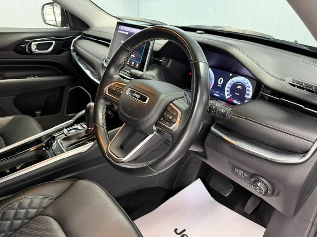 JEEP COMMANDER